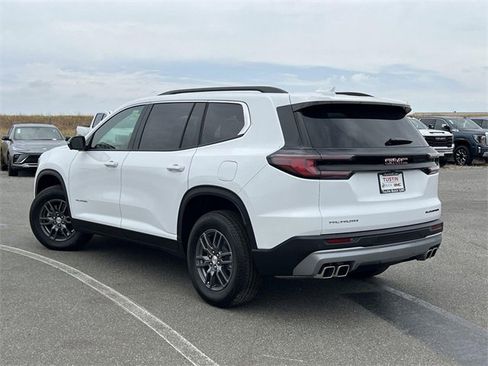 New 2025 GMC Acadia Elevation image 5