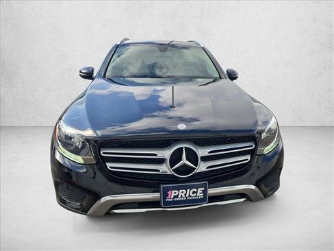 Used 2016 Mercedes-Benz GLC 300 image 2