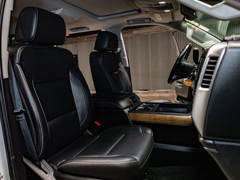 Used 2018 Chevrolet Silverado 3500 LTZ w/ Duramax Plus Package image 26