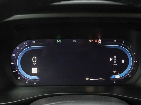 New 2025 Volvo XC40 B5 Plus w/ Protection Package Premier image 35