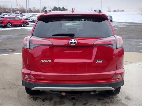 Used 2016 Toyota RAV4 XLE image 17