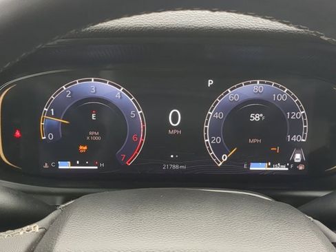 Used 2025 Jeep Wagoneer Series III w/ Premium Group I image 28