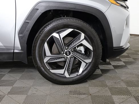 Used 2023 Hyundai Tucson Limited w/ Winter Package AWD/4WD image 24