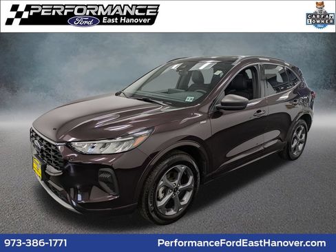 Used 2023 Ford Escape ST-Line w/ Tech Pack #1 AWD/4WD image 1