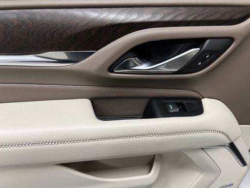 Used 2023 GMC Yukon XL Denali image 45