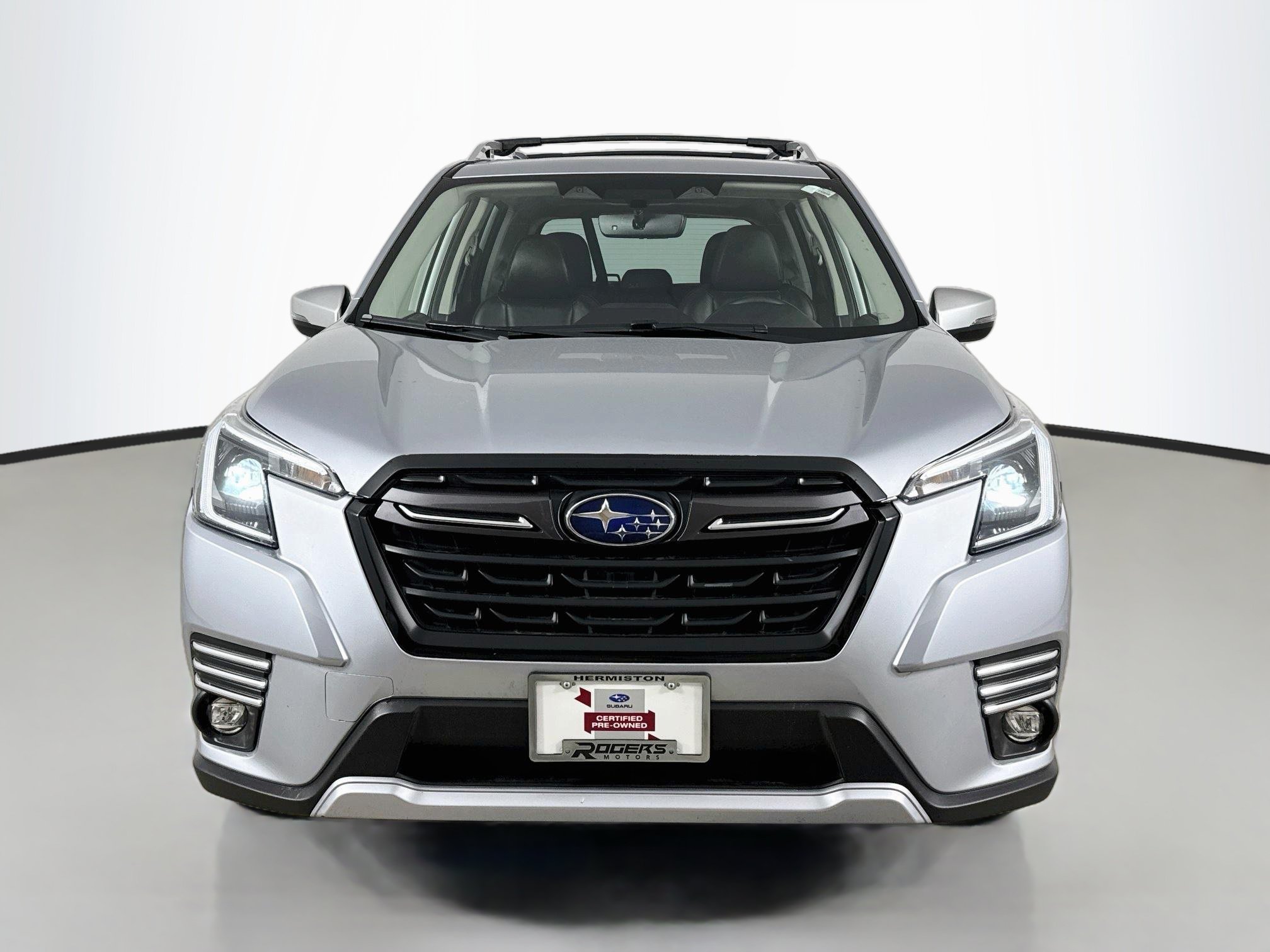 Used 2023 Subaru Forester Touring AWD/4WD image 2