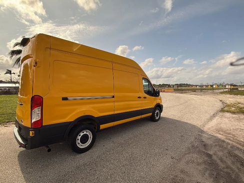 Used 2021 Ford Transit 250 148 High Roof w/ Load Area Protection Package RWD image 5