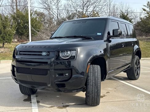 Used 2025 Land Rover Defender 110 X image 6