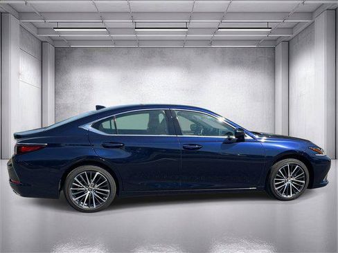 Certified 2025 Lexus ES 350 w/ Premium Package FWD image 2