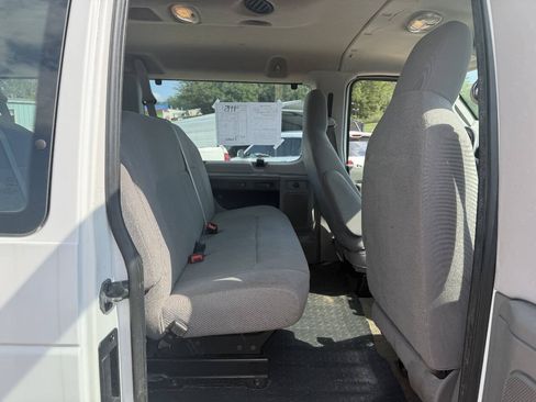 Used 2012 Ford E-350 and Econoline 350 XLT RWD image 14