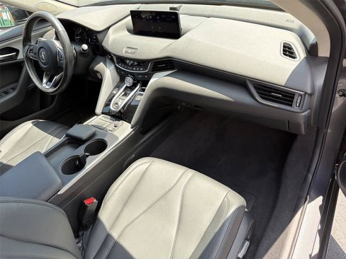 Used 2023 Acura TLX FWD image 13
