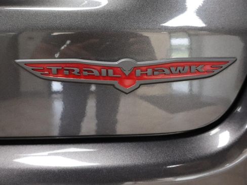 Used 2024 Jeep Compass Trailhawk AWD/4WD image 20