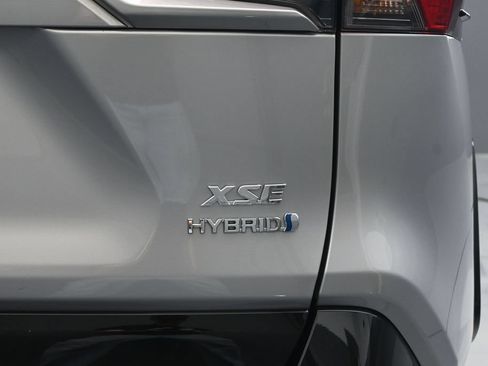 Used 2021 Toyota RAV4 XSE AWD/4WD image 34