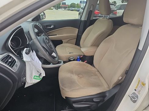 Used 2019 Jeep Compass Sport FWD image 18