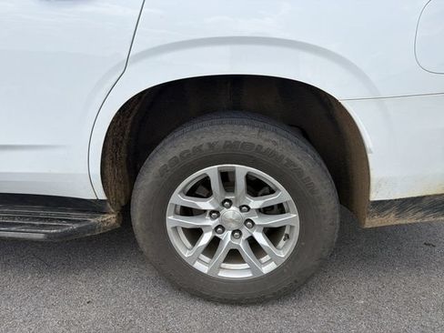 Used 2021 Chevrolet Tahoe LT AWD/4WD image 23