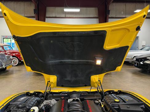 Used 2002 Chevrolet Corvette w/ Preferred Equipment Group2 image 50
