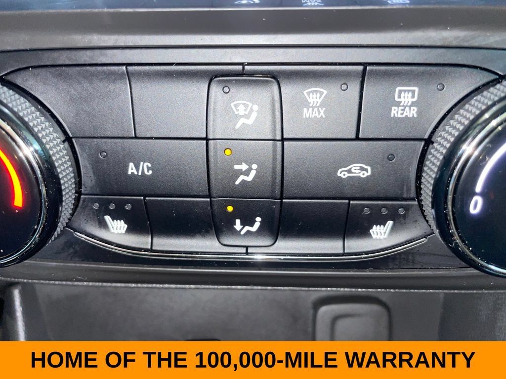 Used 2025 Buick Encore GX Preferred w/ Comfort Package FWD image 25