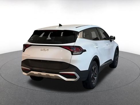 Used 2025 Kia Sportage LX image 15