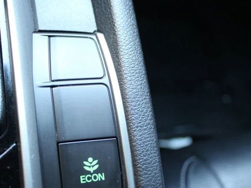 Used 2021 Honda Civic Sport Touring image 24