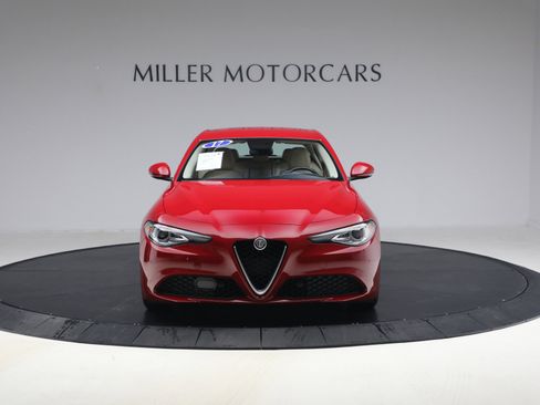 Used 2017 Alfa Romeo Giulia Ti w/ TI Lusso Light Wood Package image 12