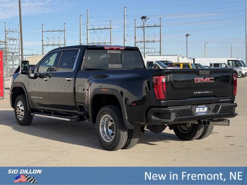 New 2026 GMC Sierra 3500 Denali image 7