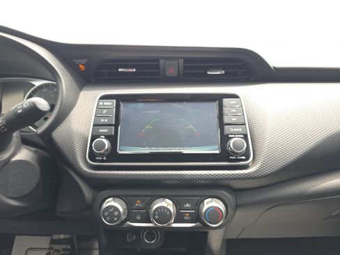 Used 2022 Nissan Kicks S w/ Interior Electronics Package FWD image 19