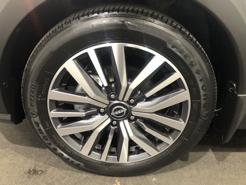 Certified 2023 Nissan Kicks SV image 19