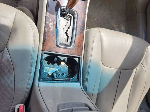 Used 2007 Cadillac DTS Performance FWD image 10