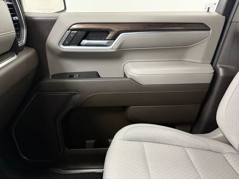 Used 2022 Chevrolet Silverado 1500 LT w/ Protection Package RWD image 22