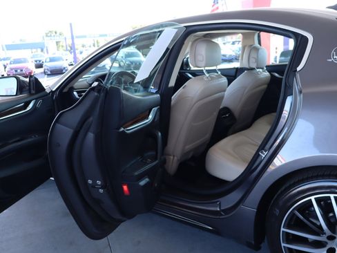 Used 2017 Maserati Ghibli S Q4 image 30