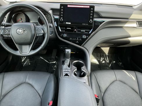 Used 2024 Toyota Camry XSE image 10