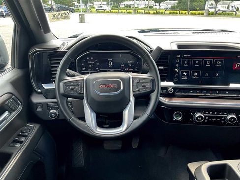 Used 2024 GMC Sierra 1500 SLT image 49