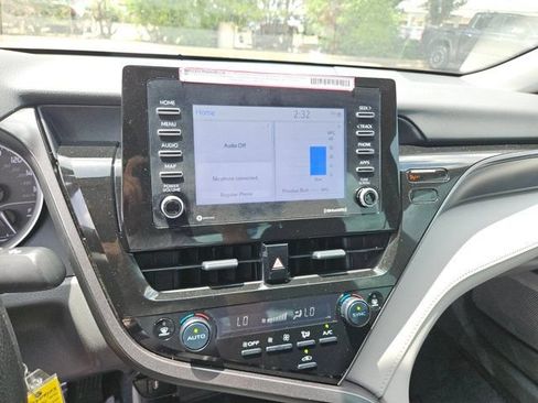 Used 2024 Toyota Camry LE FWD image 19