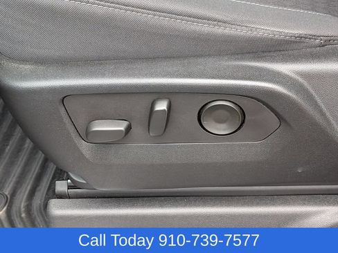 Used 2022 GMC Sierra 1500 Elevation w/ Preferred Package AWD/4WD image 17