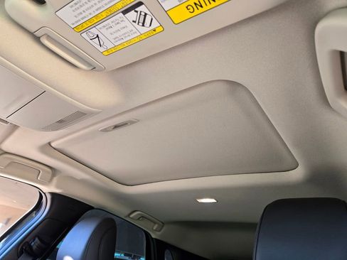 Certified 2025 MAZDA CX-30 AWD 2.5 S w/ Premium Package image 7