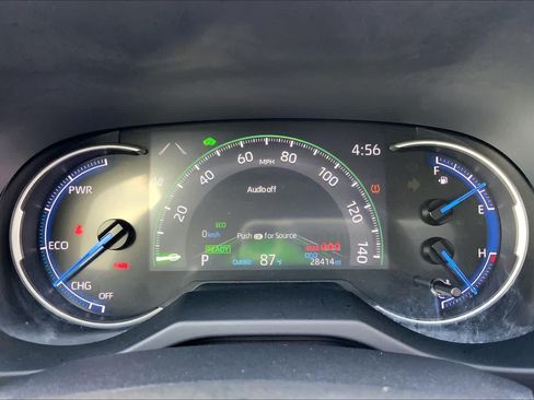Used 2025 Toyota RAV4 LE AWD/4WD image 25