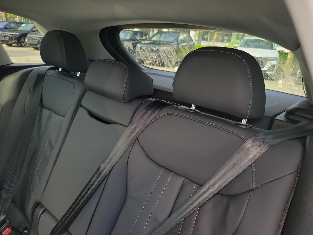 New 2026 Audi Q3 quattro 2.0T AWD/4WD image 26
