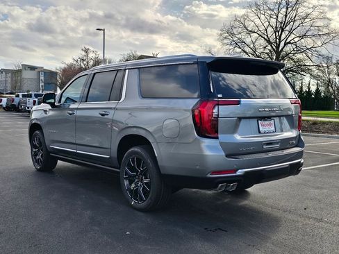 New 2026 GMC Yukon XL Denali w/ Sun & Power Step Package AWD/4WD image 7