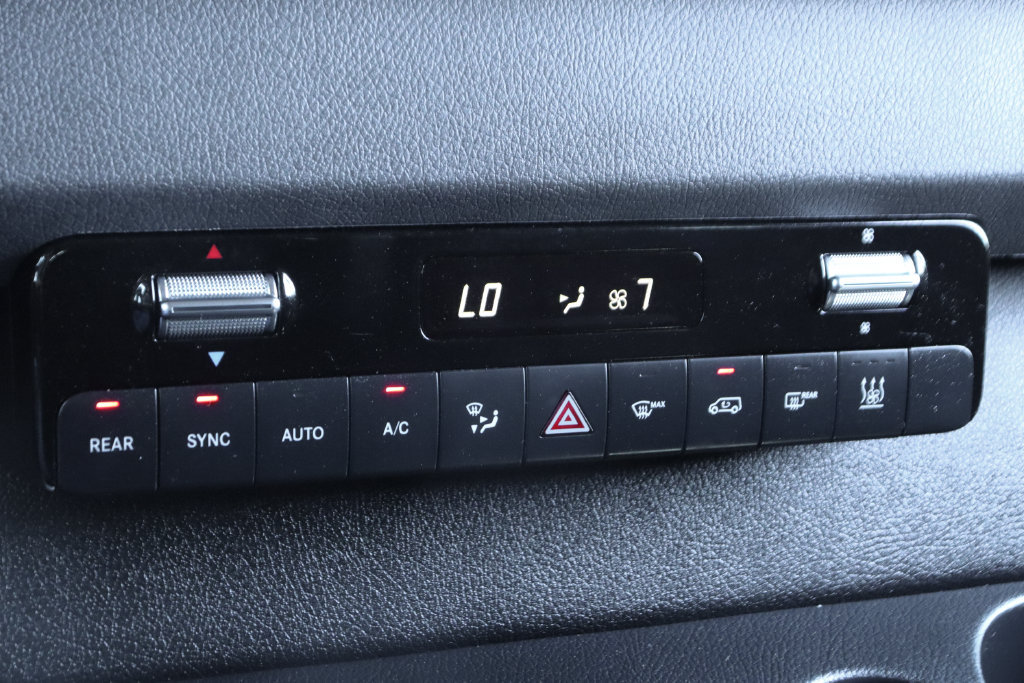 Used 2026 Mercedes-Benz Sprinter 2500 image 37