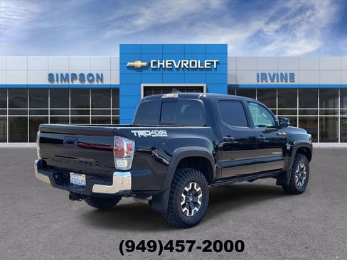 Used 2023 Toyota Tacoma TRD Off-Road AWD/4WD image 8