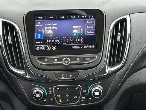 Used 2024 Chevrolet Equinox RS image 18