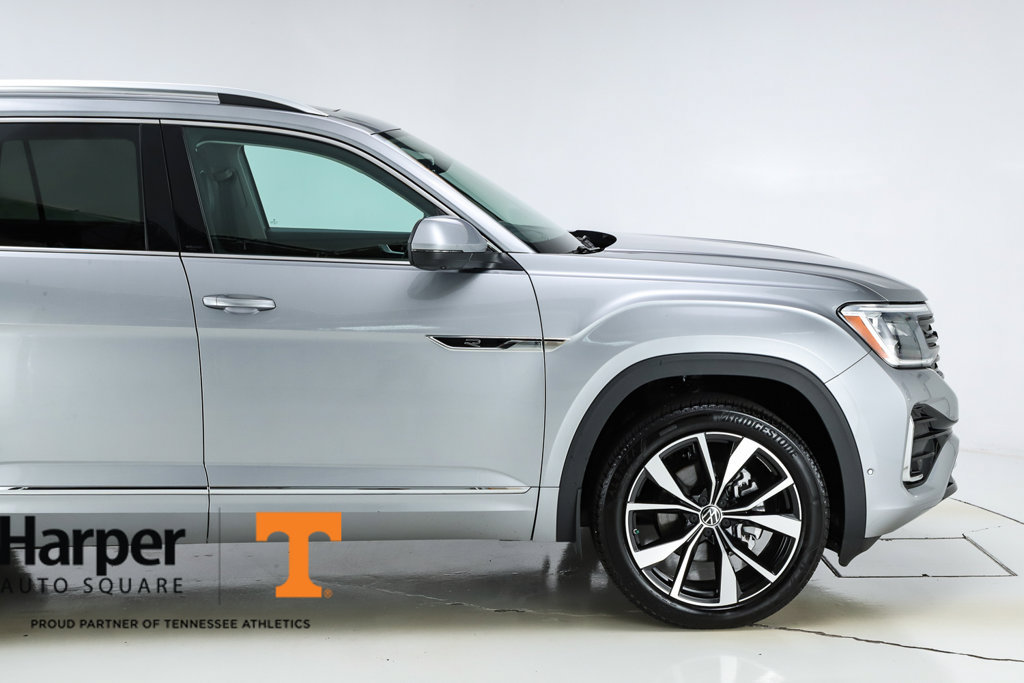 Used 2026 Volkswagen Atlas SEL Premium R-Line AWD/4WD image 12
