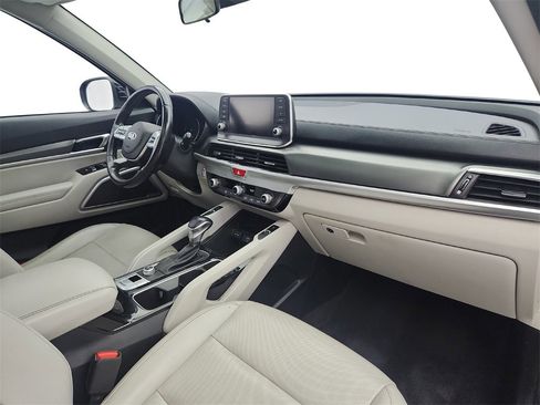 Used 2021 Kia Telluride S image 25