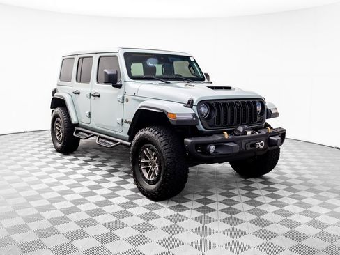 Used 2024 Jeep Wrangler Unlimited Rubicon 392 image 8