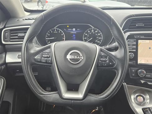 Used 2023 Nissan Maxima SV w/ Floor Mat Group image 12