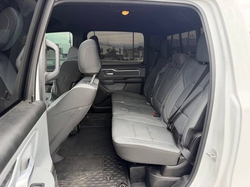Used 2022 RAM 1500 Big Horn AWD/4WD image 4