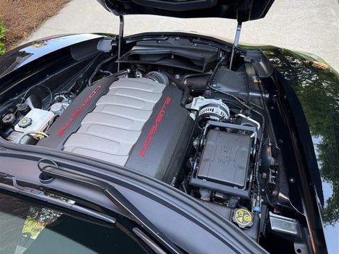 Used 2018 Chevrolet Corvette Stingray Coupe w/ 2LT Preferred Equipment Group image 66