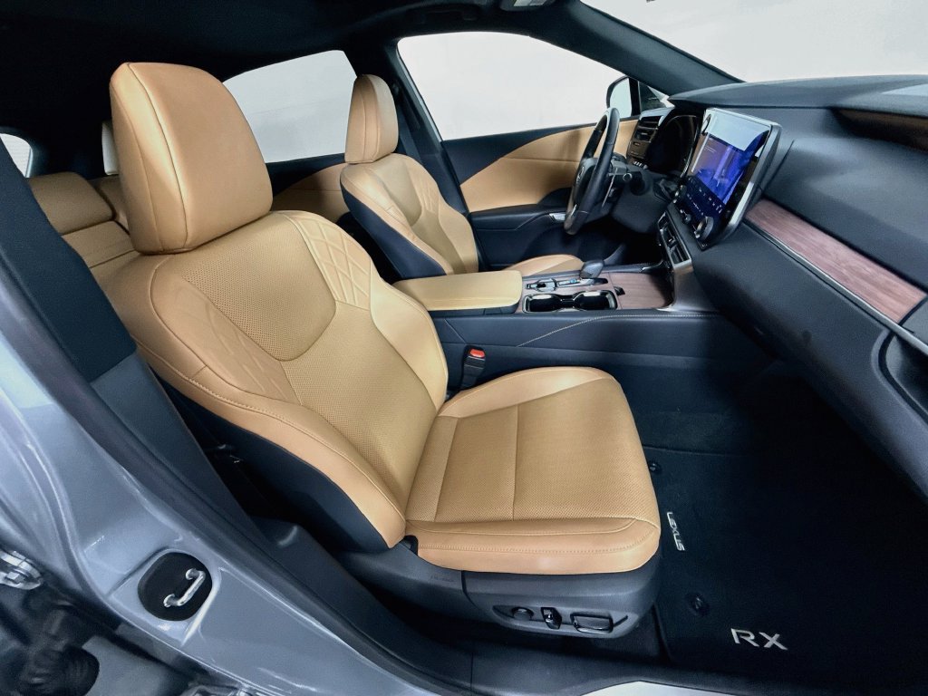 Certified 2025 Lexus RX 350 Premium w/ Accessory Package (Z1) FWD image 29