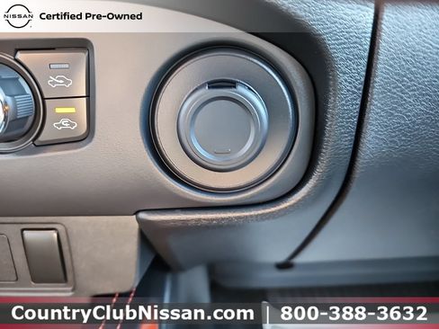 Certified 2023 Nissan Frontier PRO-4X w/ Tow Package AWD/4WD image 16
