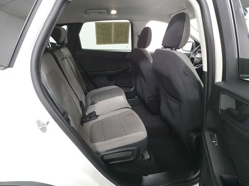 Used 2022 Ford Escape SE w/ SE Sport Appearance Package image 29